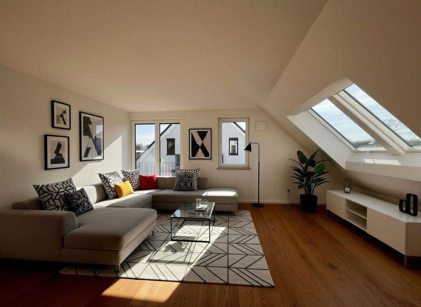 Thumbnail-NEUBAU-DG-Wohnung über zwei Etagen mit ausgebautem Speicher (Studio), sonniger Dachterrasse + Balkon