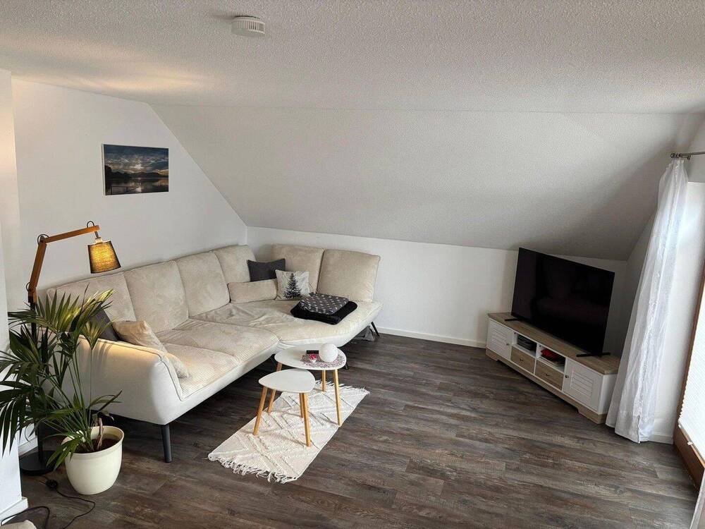 Thumbnail-Helle 4,5-Zimmer-Wohnung