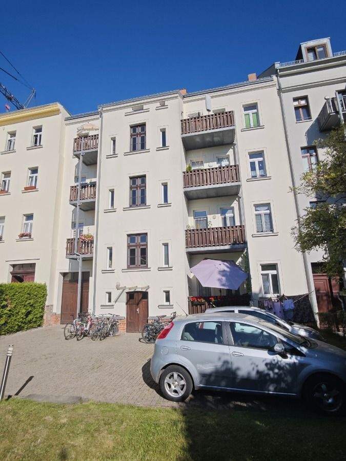 Thumbnail-II 3-Raum ETW mit Balkon in guter Lage II