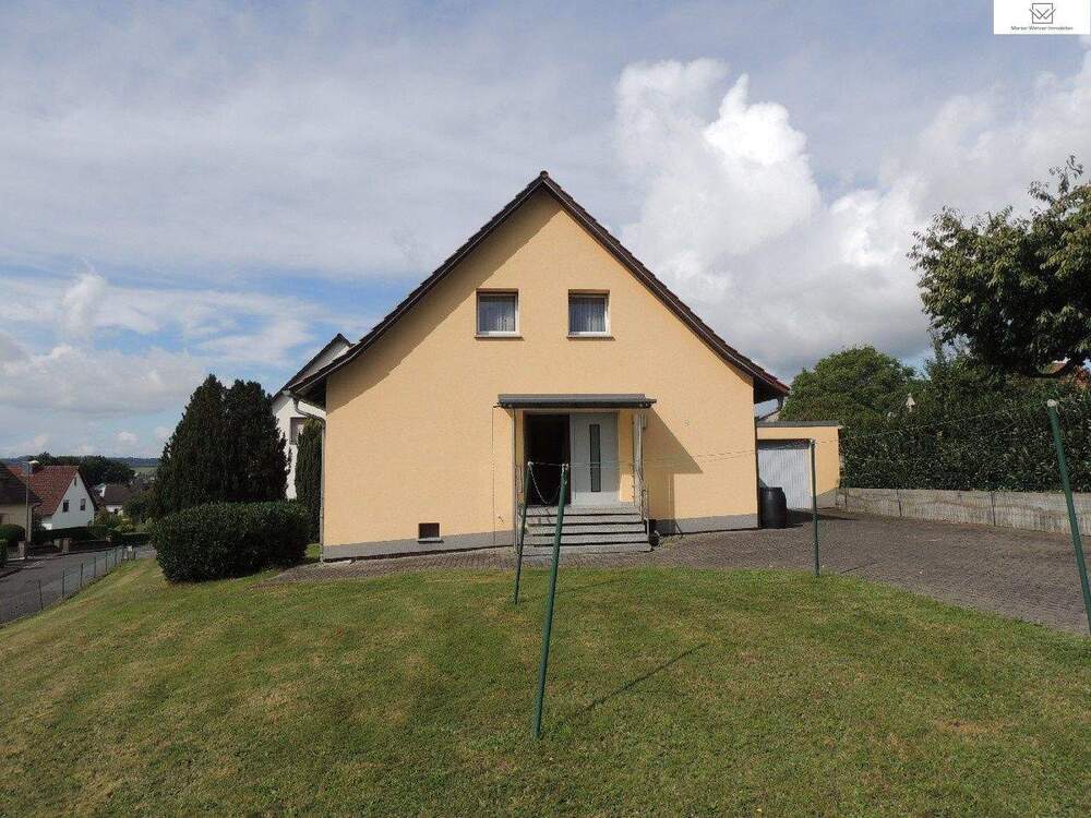 Thumbnail-#Schnäppchen #Provisionsfrei für Käufer, Einfamilienhaus in sonniger Lage. 36103 Flieden - OT