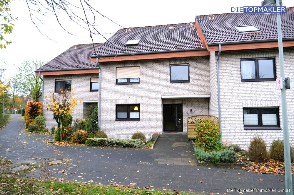 Thumbnail-Gepflegtes Dreifamilienhaus mit Garten