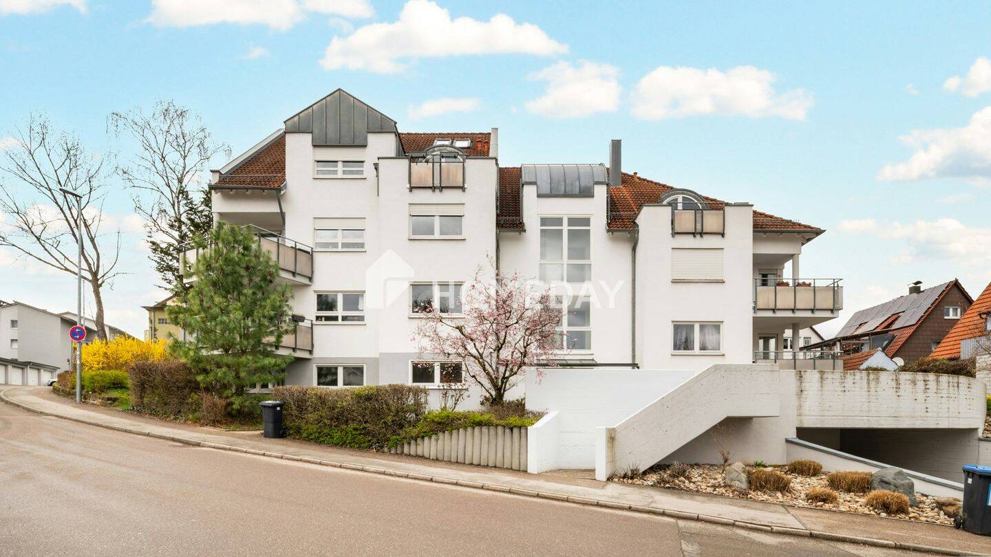 Thumbnail-Stilvolle Maisonettewohnung mit Loggia, Balkon und viel Raum zur Entfaltung, inkl. TG