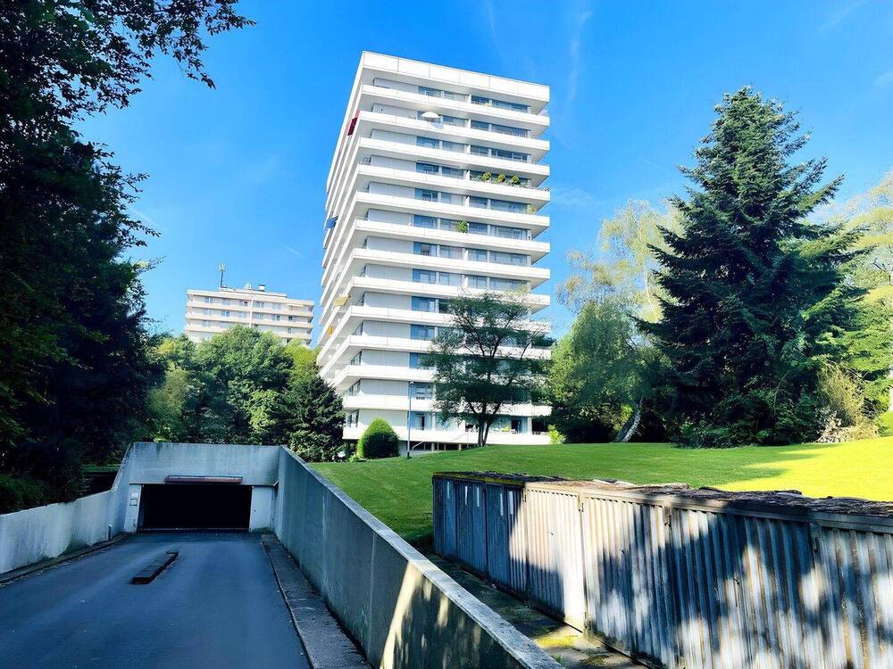Thumbnail-Helle 3-Zimmer-Wohnung mit großem Balkon in ruhiger Lage