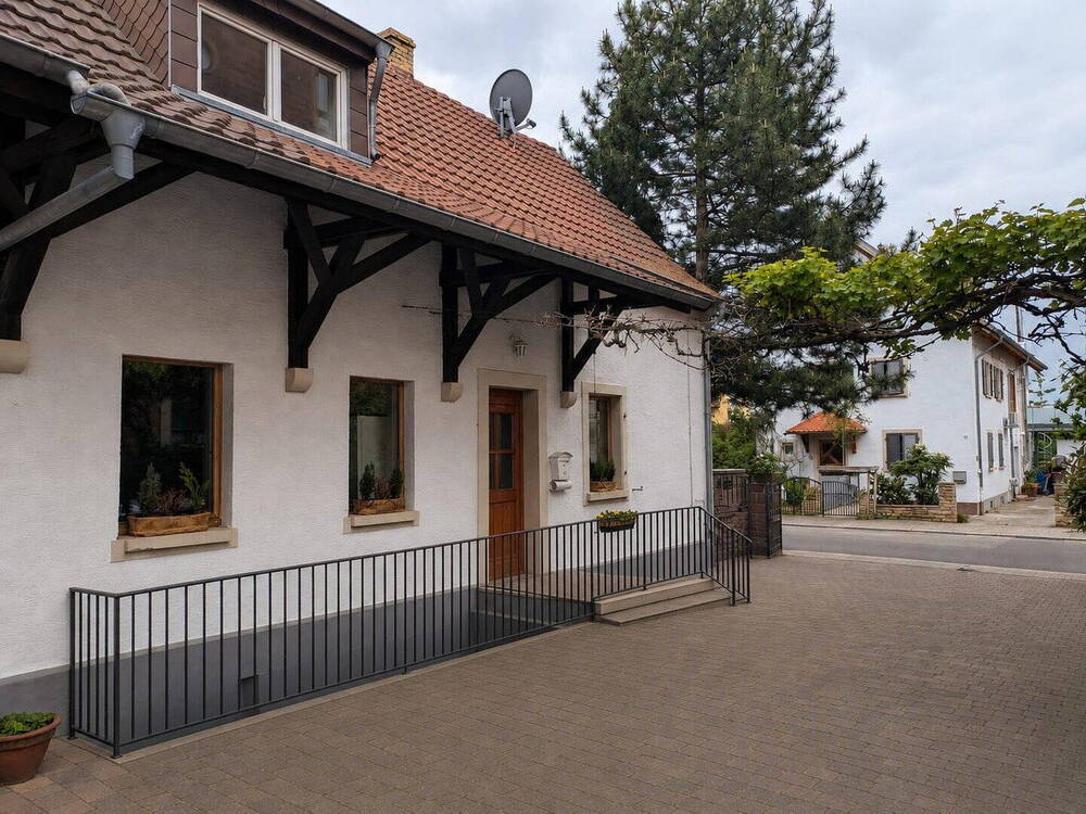 Thumbnail-PRIVAT: Charmantes Stadthaus in Deidesheim - Wohnen, wo die Pfalz am schönsten ist!