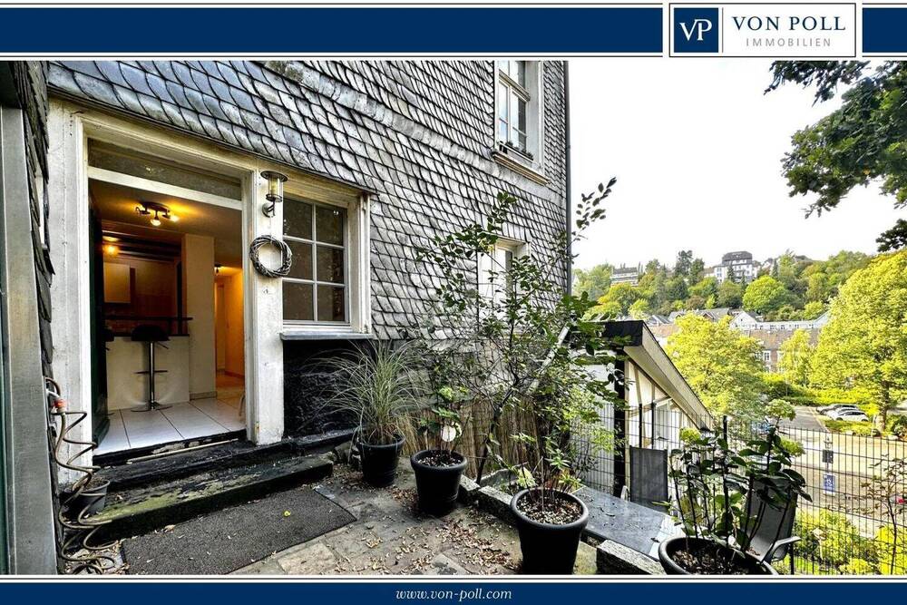 Thumbnail-3-Zimmer-Altbau mit Terrasse und Privatzugang