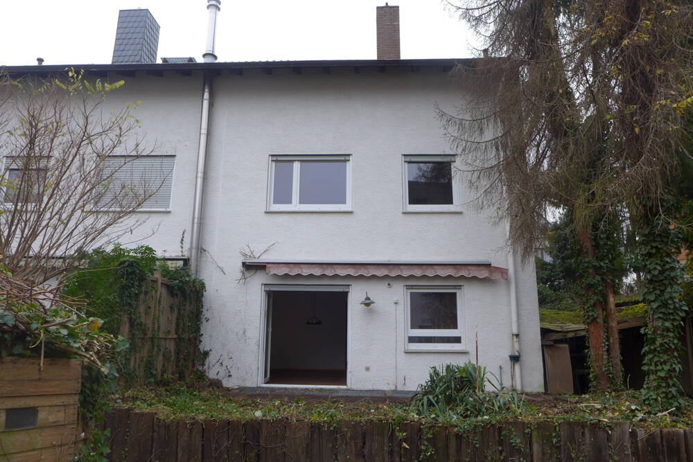 Thumbnail-Renovierungsbedürftiges Juwel im Split-Level-Stil - Reihenendhaus mit großem Garten in Toplage