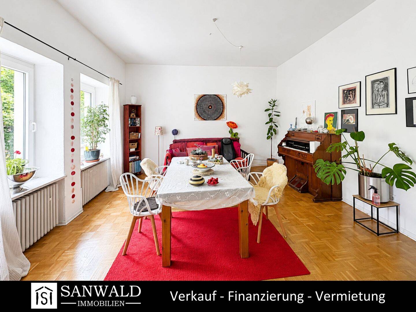 Thumbnail-Einzigartige 4,5-Zimmer-Wohnung im Zentrum mit Balkon