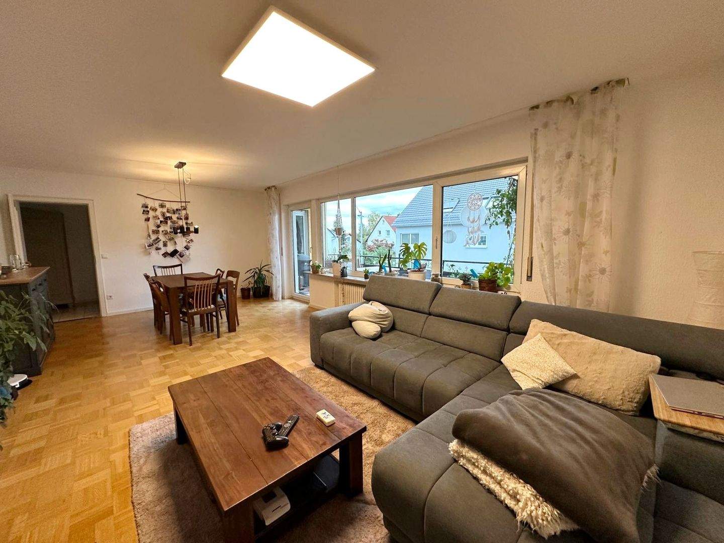 Thumbnail-Großzügige, renovierte 3,5-Zimmerwohnung mit großem Südbalkon in bevorzugter Lage