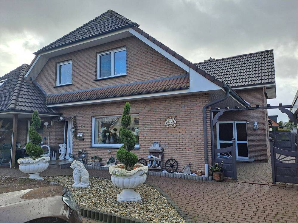 Straßenansicht