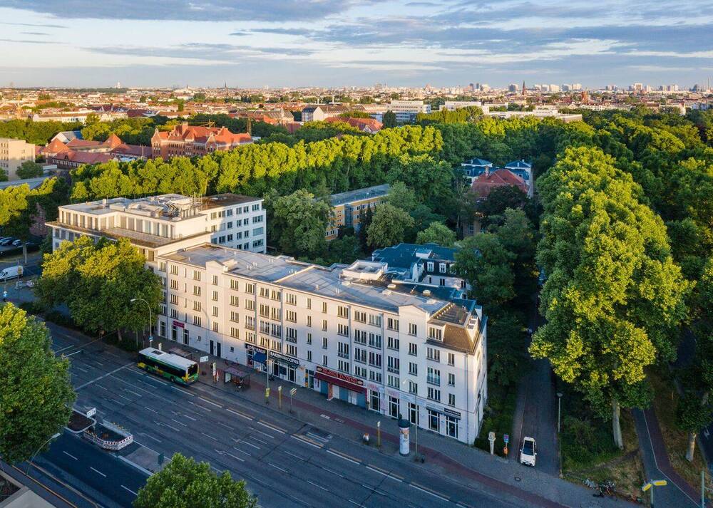 Thumbnail-Teilsanierte 2-Zimmerwohnung in Berlins grüner Toplage Alt-Treptow