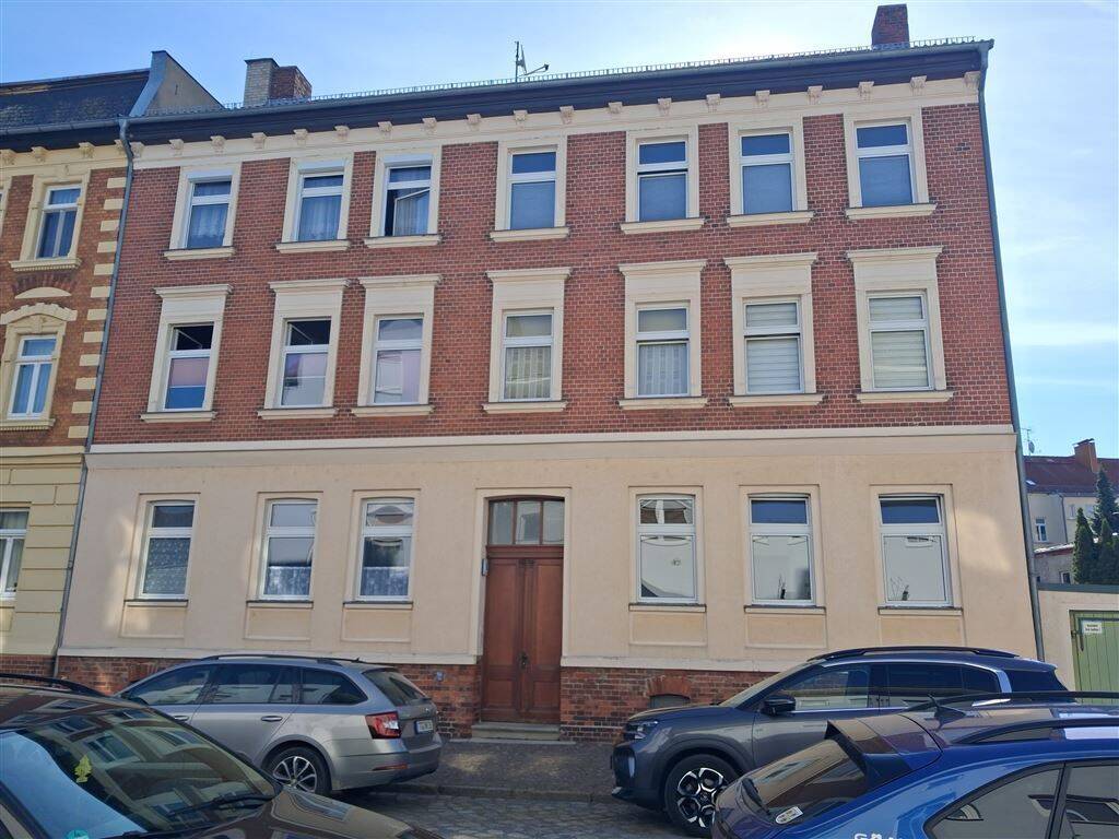 Thumbnail-Erstbezug nach Renovierung - 2-Raum-Wohnung im Hochparterre