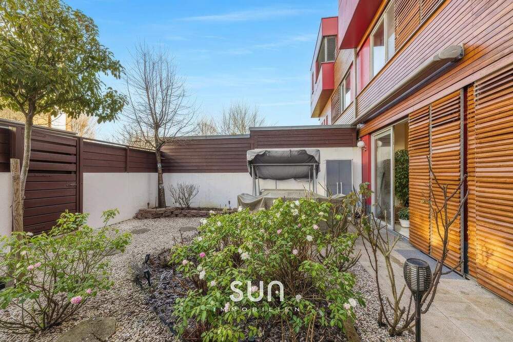 Thumbnail-8 METER BREITES RMH mit EFH-Charakter & EINLIEGERW. - 160 m² Wfl. + 58 m² beheizte UG-Fläche, KFW-40