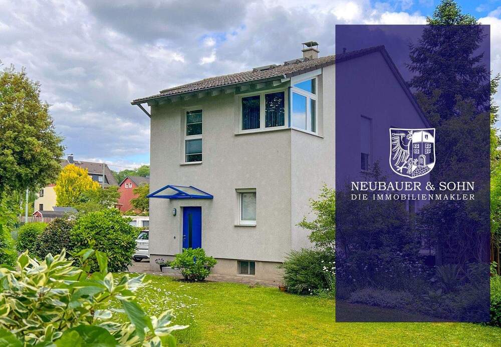 Thumbnail-Wohnen im Grünen: Stilvolles Einfamilienhaus mit Terrasse und Garten