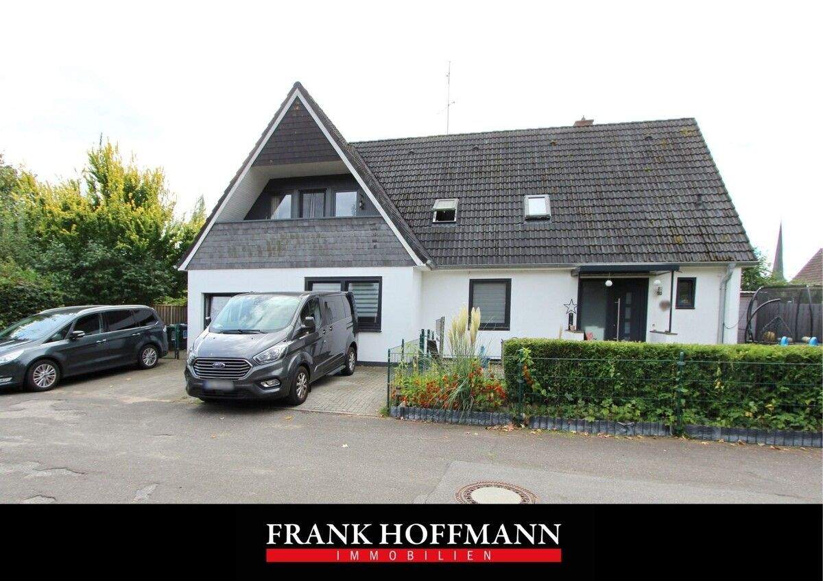 Thumbnail-Attraktives Zweifamilienhaus - vermietet - mit Wärmepumpe und neuen Fenstern in Barmstedt