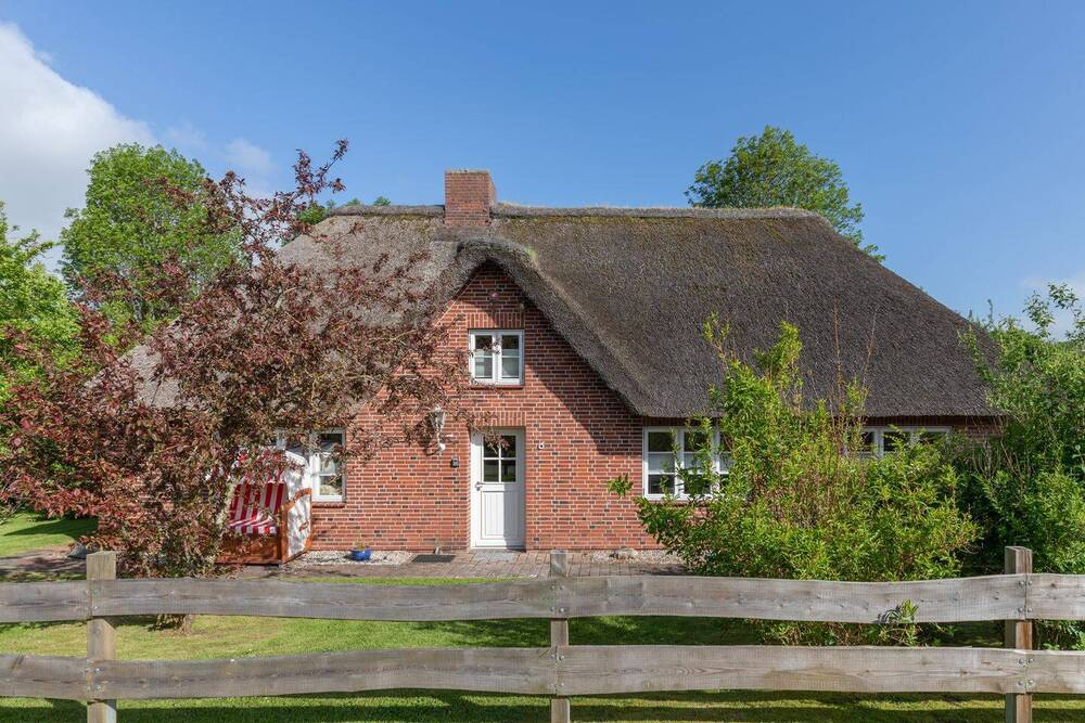 Thumbnail-**Traum unter Reet - direkt am Olversumer Eiderdeich**