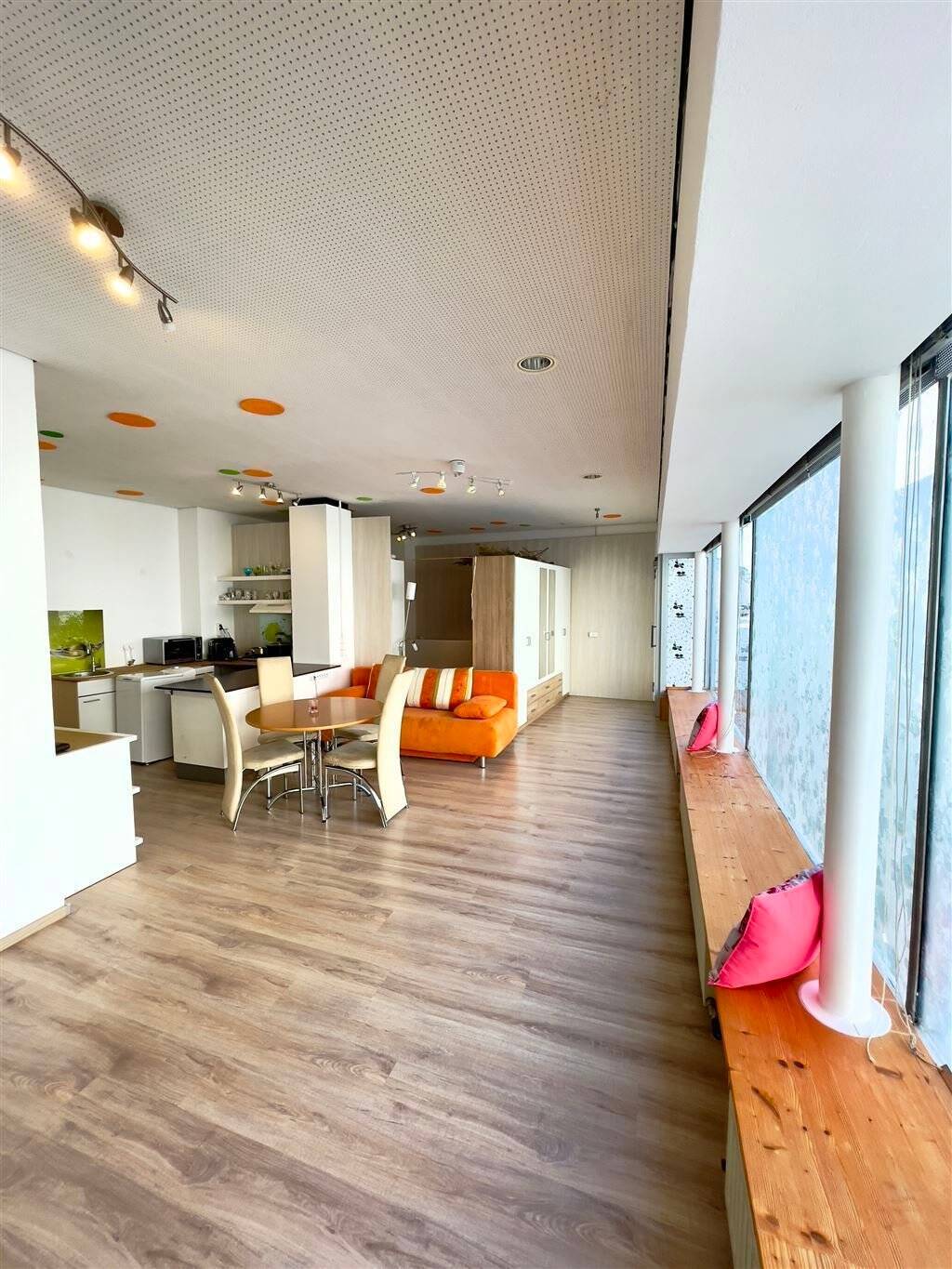 Thumbnail-Außergewöhnliches Reihenendhaus in Bad Grießbach