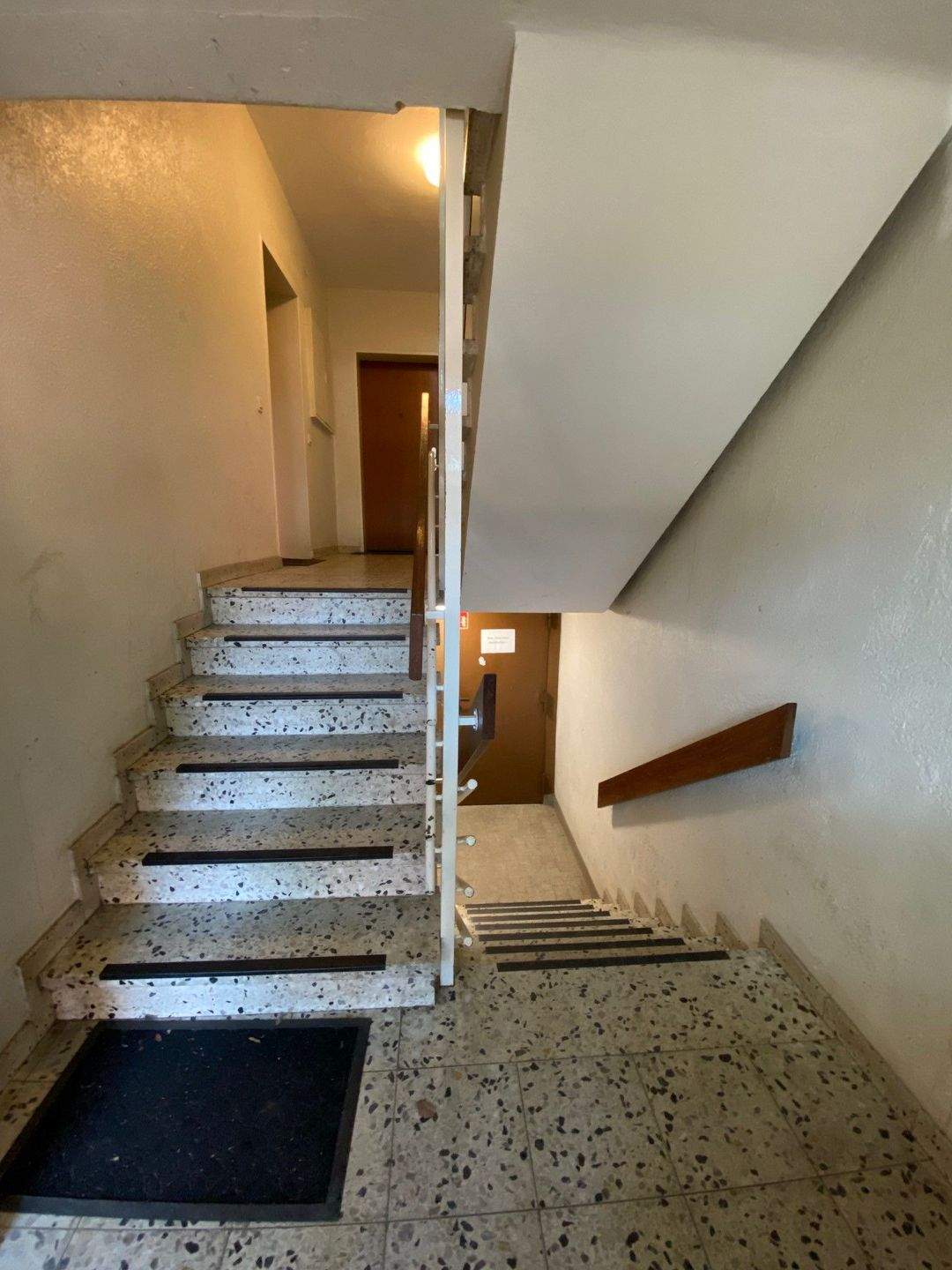 Thumbnail-2 Zimmer Erdgeschosswohnung mit Balkon und optional einer Garage