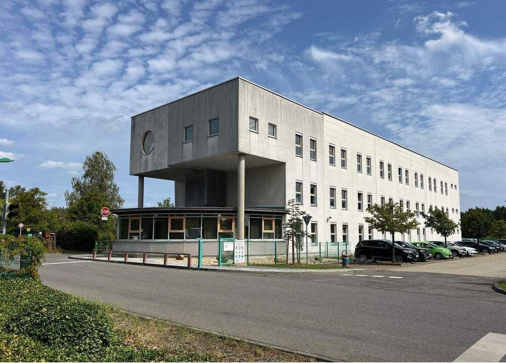 Thumbnail-Industriegrundstück mit Bürohaus, Freilager, LKW- und PKW-Stellplätzen in Hoyerswerda