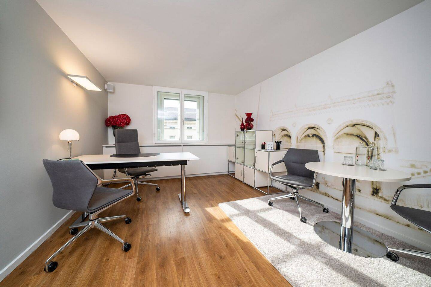 Thumbnail-Flexibles Einzelbüro im denkmalgeschützten Gebäude - sofort bezugsbereit.