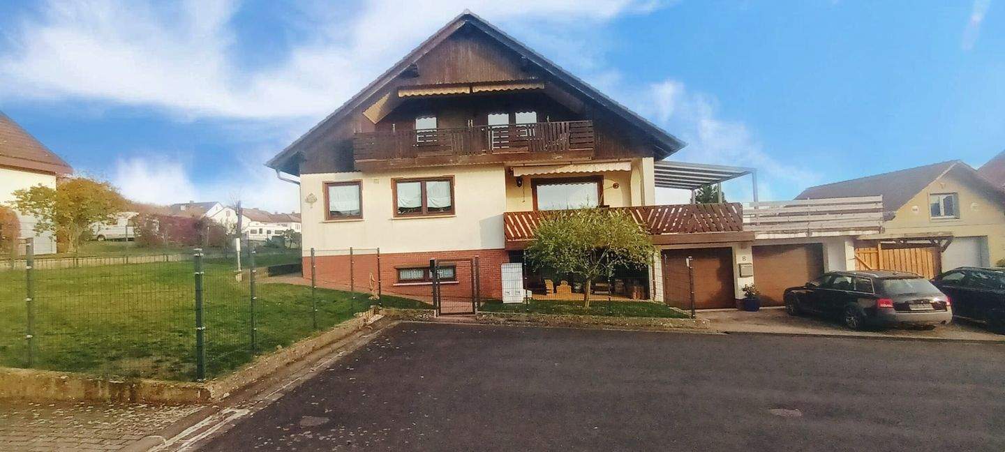 Thumbnail-Super gepflegtes Ein-od.Zweifamilienhaus in herrlicher, ruhiger Ortsrandlage umgeben von viel Grün