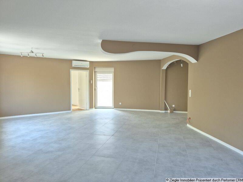 Thumbnail-Erstbezug nach Renovierung, helle Wohnung in Sandhausen - 603912