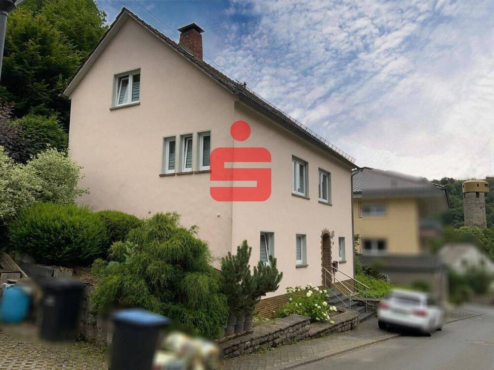 Thumbnail-Einfamilienhaus in erhöhter Ortsrandlage