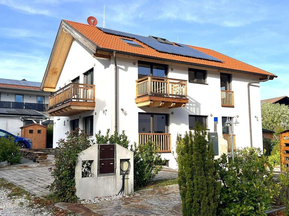 Thumbnail-Ruhiges und exklusives Neubau-Zweifamilienhaus auf dem neuesten Stand der Technik!