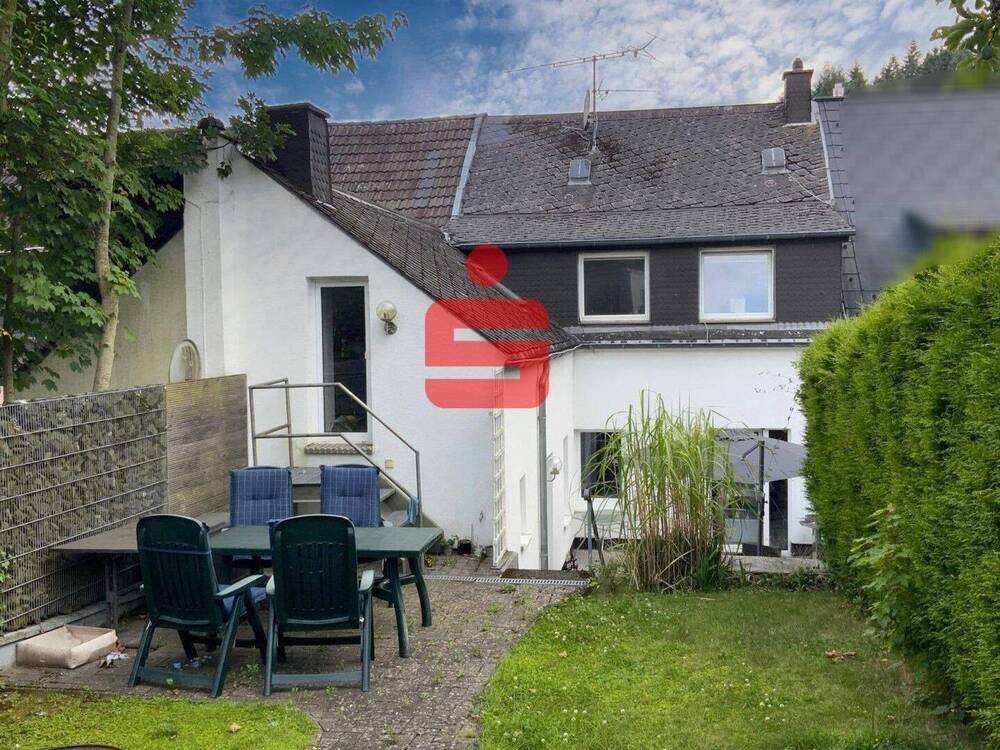 Thumbnail-Zweifamilienhaus mit schönem Grundstück