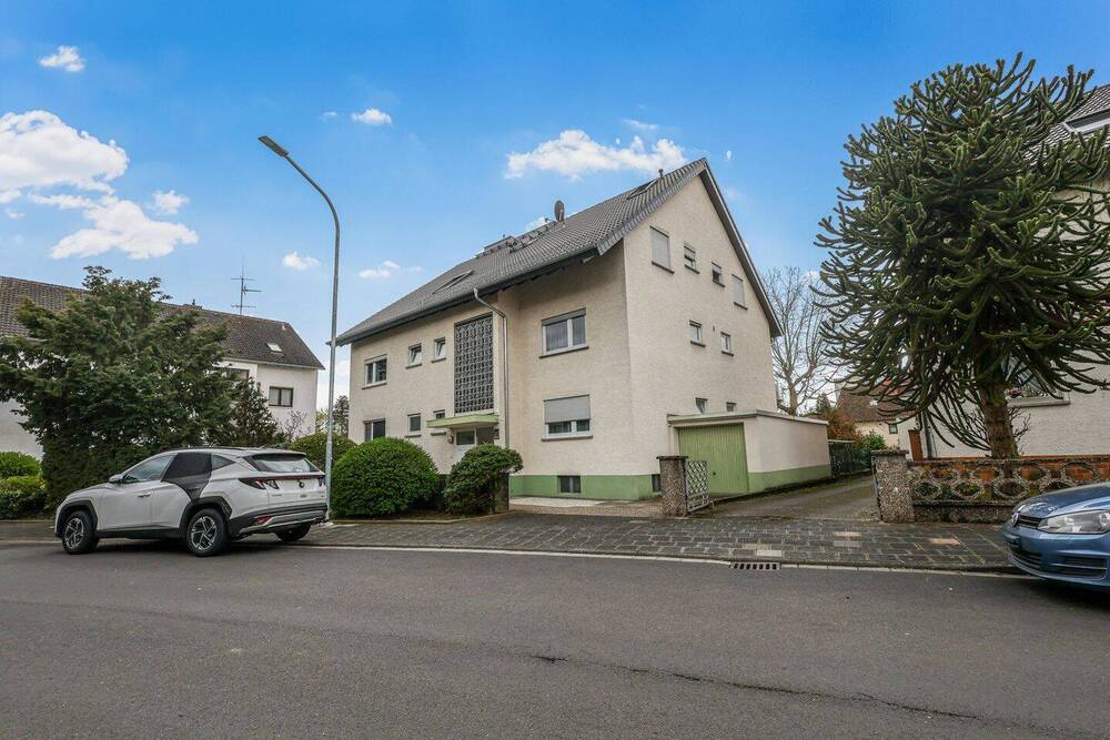Thumbnail-Großzügige 3-ZKB-Eigentumswohnung 1OG - Neue Heizung+Balkon+Garage+Kamin in Hausen