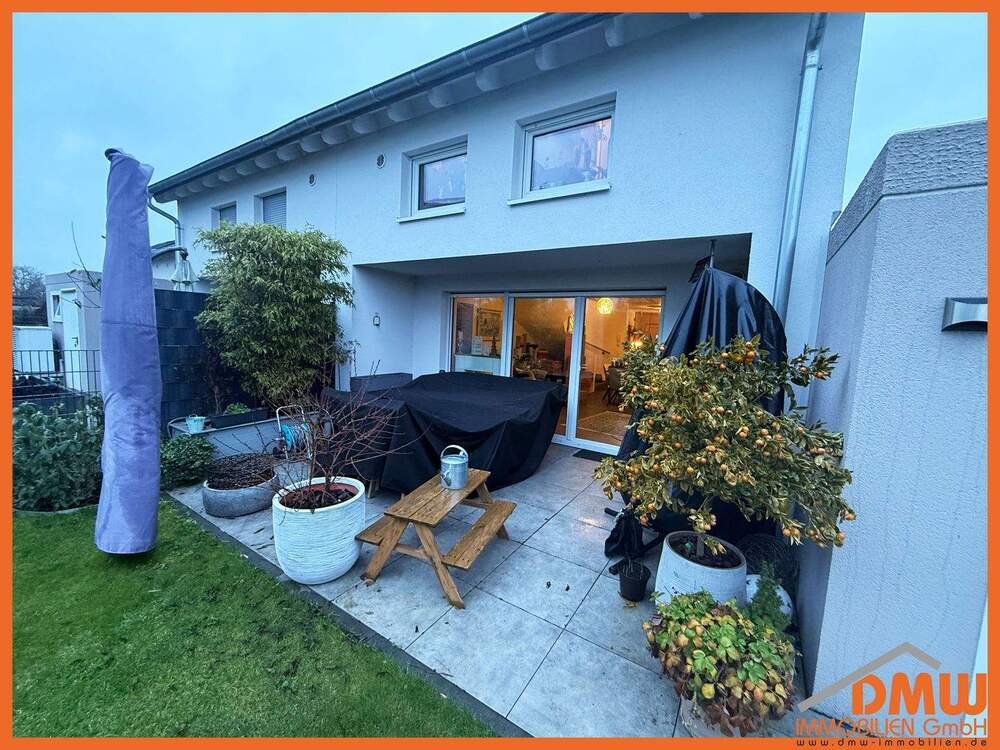 Thumbnail-DHH, 4 ZKB, TL-Bad Wa+Du, Gäste-WC, Garten, GarageLagerfläche, Luftwärmepumpe PKW-Stellplatz