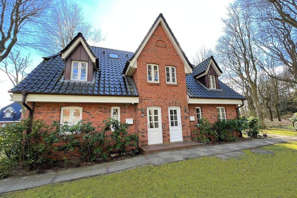 Thumbnail-Attraktive Ferienwohnung (baurechtl. genehmigt) direkt am Südstrand (hervorragende Vermietbarkeit)