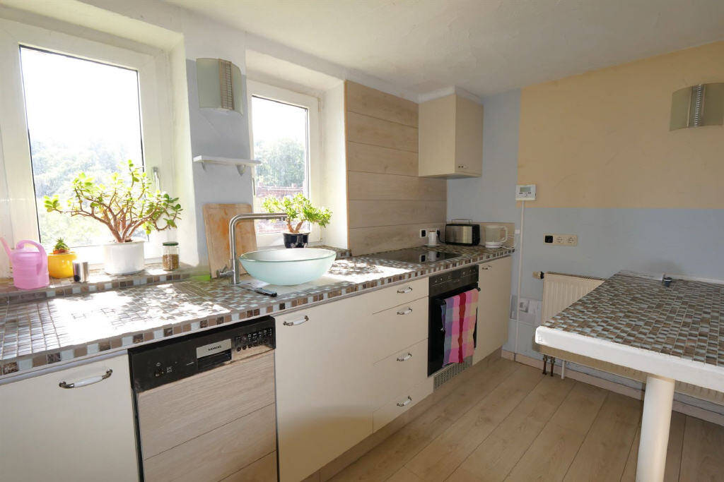 Thumbnail-EFH in Hanglage mit Top-Blick auf die Veste - Ruhig, zentral, Anliegerstraße