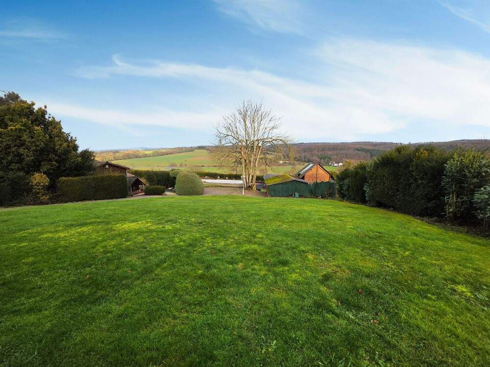 Thumbnail-Entwicklungsareal in Feldrandlage von Idstein-Walsdorf