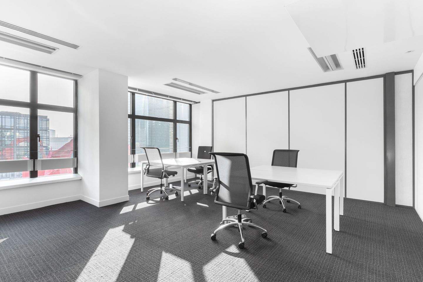 Thumbnail-Privater Büroraum für 3 Person in Regus Campus Park