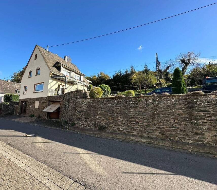 Thumbnail-Zweifamilienhaus mit Moselblick