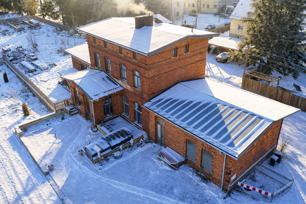 Thumbnail-Denkmalgeschützter Bahnhof mit Charakter – hochwertig saniert und vielseitig nutzbar