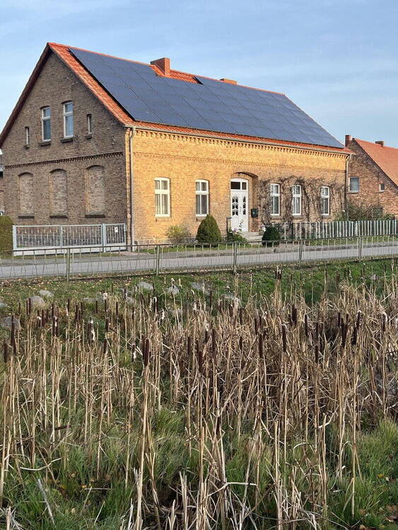 Thumbnail-Haus in Ostseenähe, Alte Schule solides Backsteingebäude