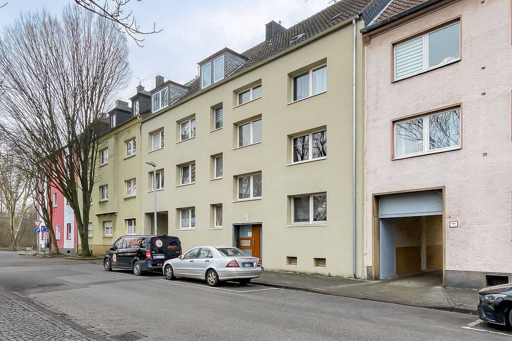 Straßenansicht