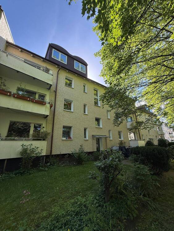 Thumbnail-Renovierte 2 Zimmerwohnung mit Balkon in Ahrensburg