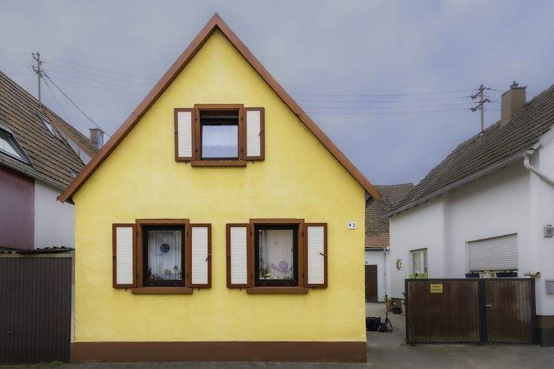 Thumbnail-Neuer Preis: Zwei Häuser – ein Zuhause im Herzen von Lingenfeld