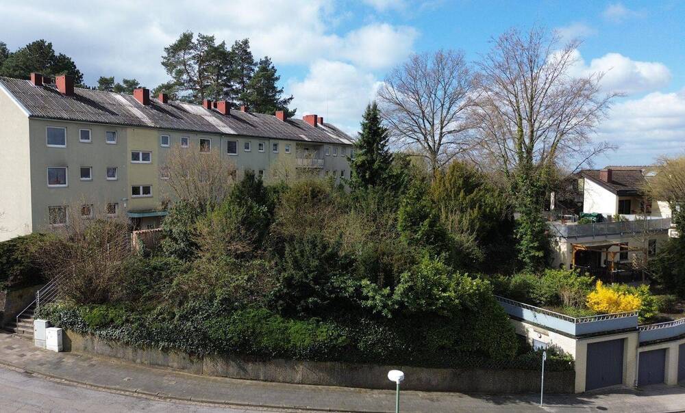 Thumbnail-KL-Bännjerrück -Baugrundstück m. 2 Einzelgaragen in ruhiger Sackgassenlage u.bevorzugter Wohnlage