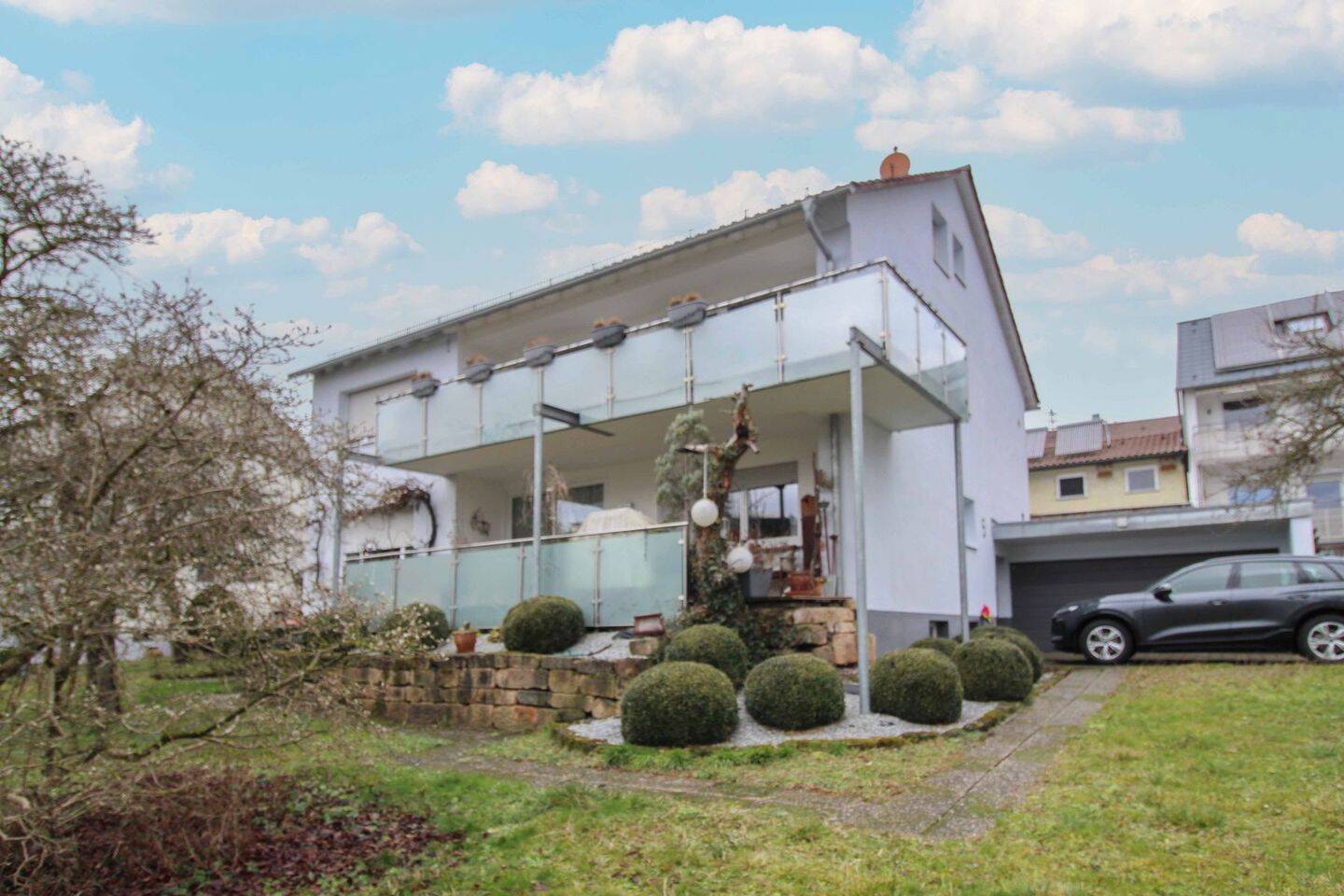 Thumbnail-Gepflegtes und teilvermietetes MFH mit 4 Einheiten in Leinfelden-Echterdingen OT Musberg