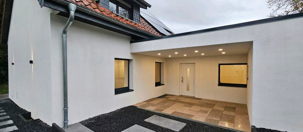 Thumbnail-Modernisiertes Einfamilienhaus in Borgholzhausen - Stilvolles Wohnen mit Wohlfühlgarantie