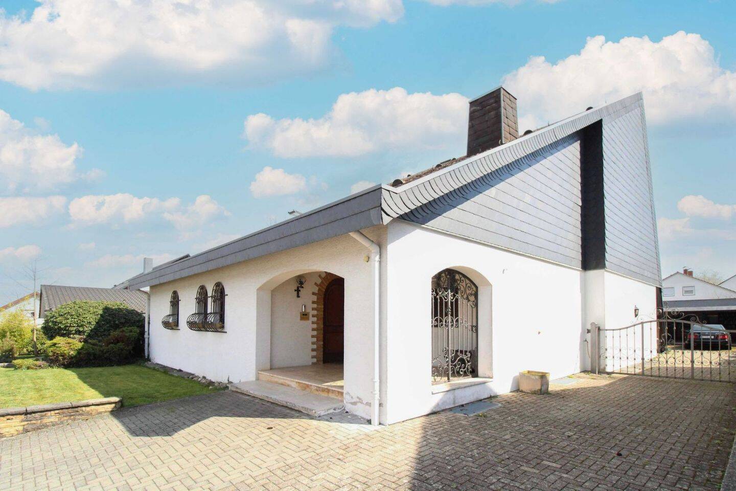 Hausansicht front (4)