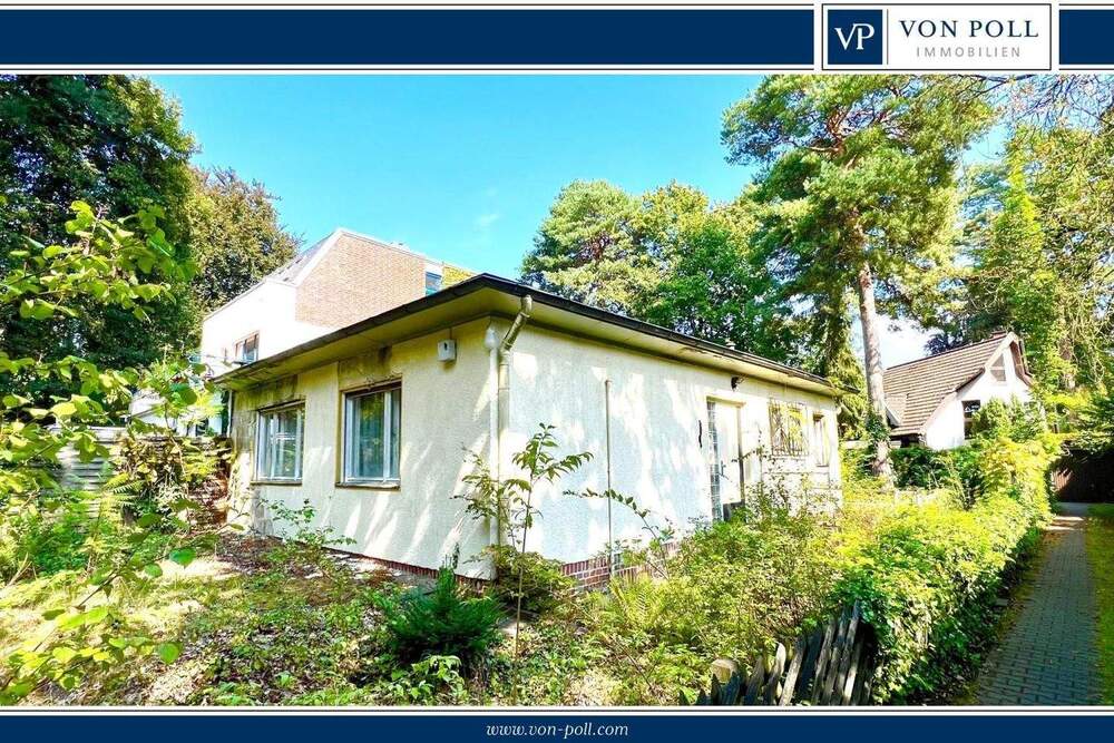 Thumbnail-Rarität: Schönes Grundstück mit Altbestand in sehr guter Schlachtensee-Lage - nur 850 m bis zum See!