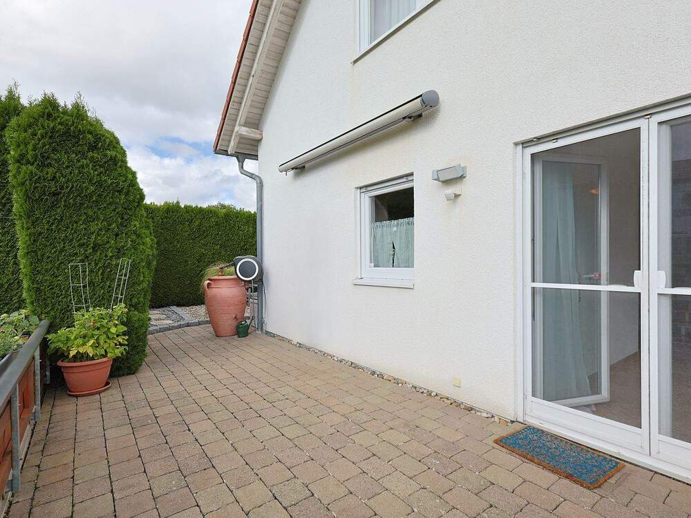 Thumbnail-Vermietete Doppelhaushälfte mit Einliegerwohnung und Wohlfühlatmosphäre in Deufringen