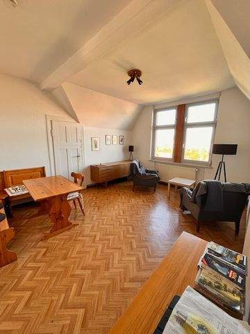 Thumbnail-Lichtdurchflutetes Dachgeschossrefugium mit Aussicht über ganz Jena - möbliert, charmant, naturverbunden