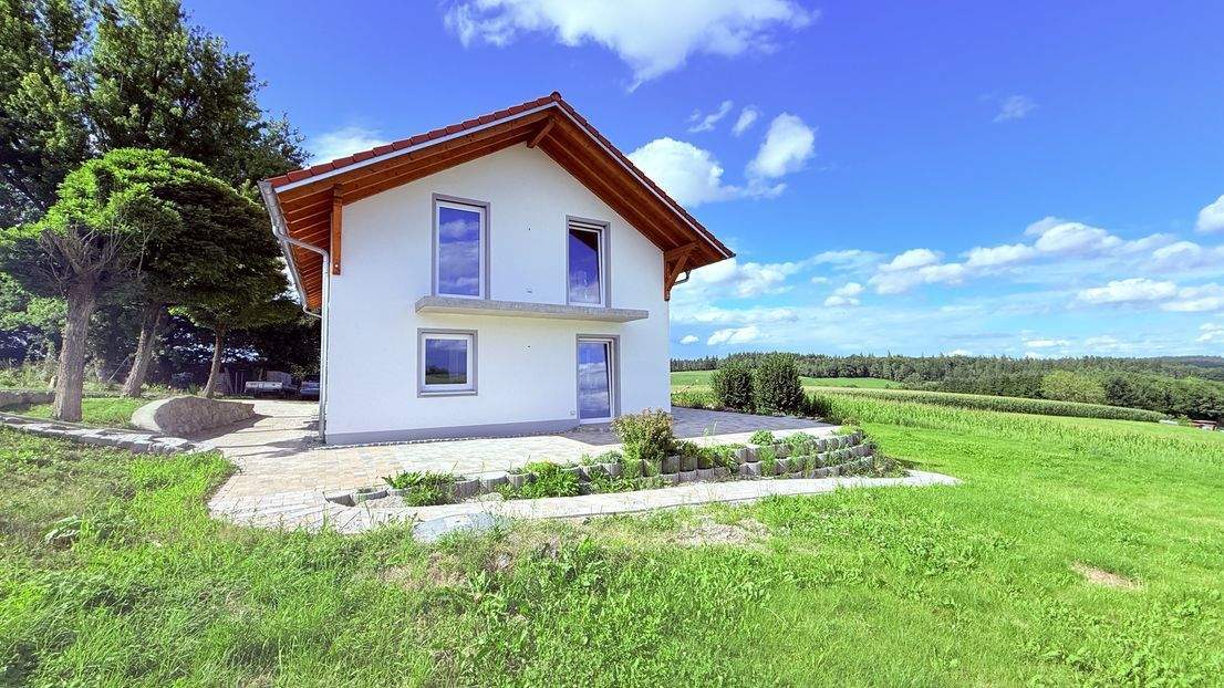 Thumbnail-… AIGNER - Traumlage! Neubau EFH in erhöhter Position mit Bergblick - 10 Min nach Mühldorf & A94 ...