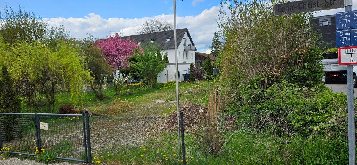 Thumbnail-Ca. 300 m² großes Baugrundstück für eine Doppelhaushälfte in attraktiver Lage von Erding.