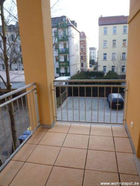 Thumbnail-ab 15.2.2026 * 3-Raum-Wohnung * Balkon * Fliesenboden & FuBoHzg. * EBK mgl. * Markkleeberg